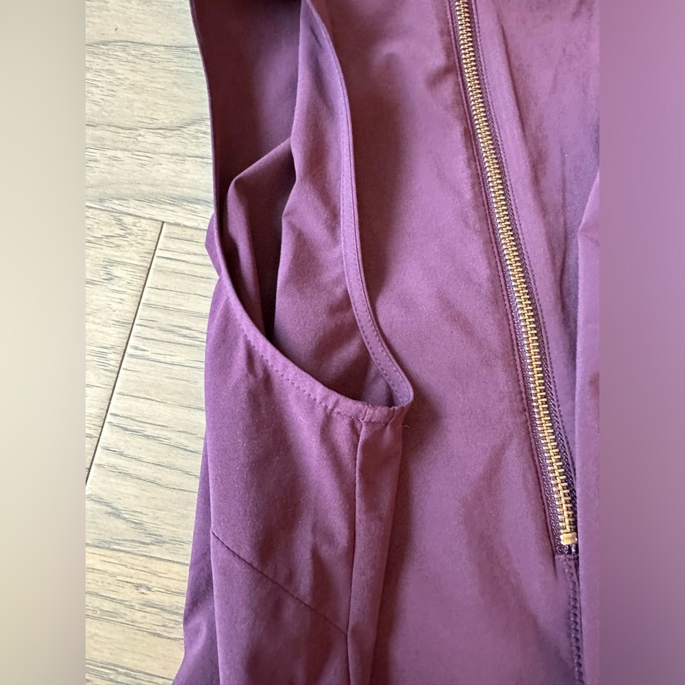 Athleta Initiative Dress, like new, modern, size XS, dark plum color - Picture 3 of 16
